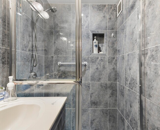 Building Photo - 151 Tremont St