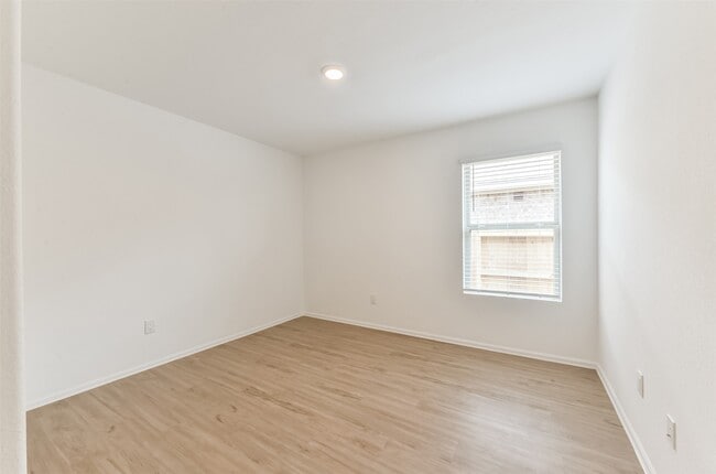 Building Photo - 24218 Breckenridge Pass Ln