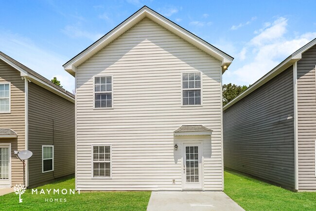 Building Photo - Cute 3 Bedroom Home