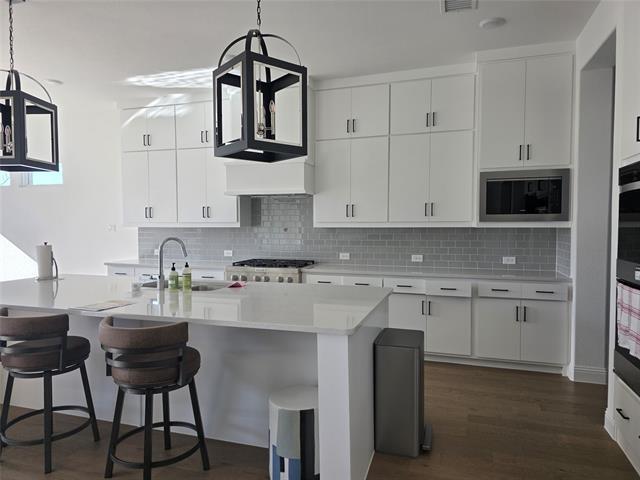 Building Photo - 1591 Binkley Ave