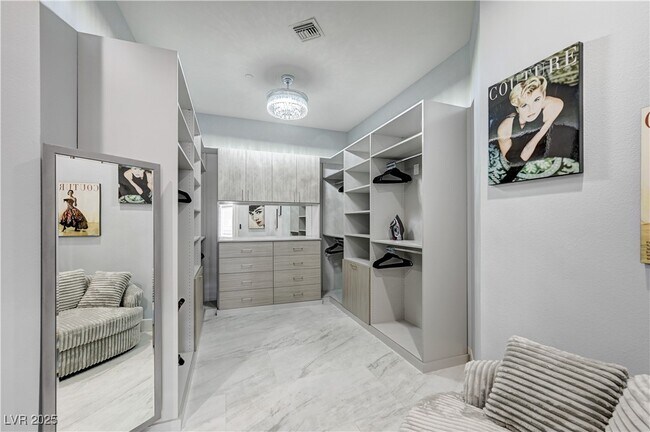 Building Photo - 1140 Brown Hill Ct