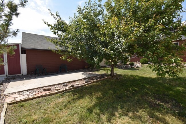Building Photo - Amazing Home in Millcreek with Backyard Oasis!
