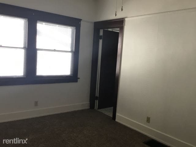 Building Photo - 2 br, 1 bath House - 1235 Warren St