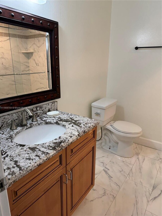 Building Photo - 6025 SW 133rd Ct