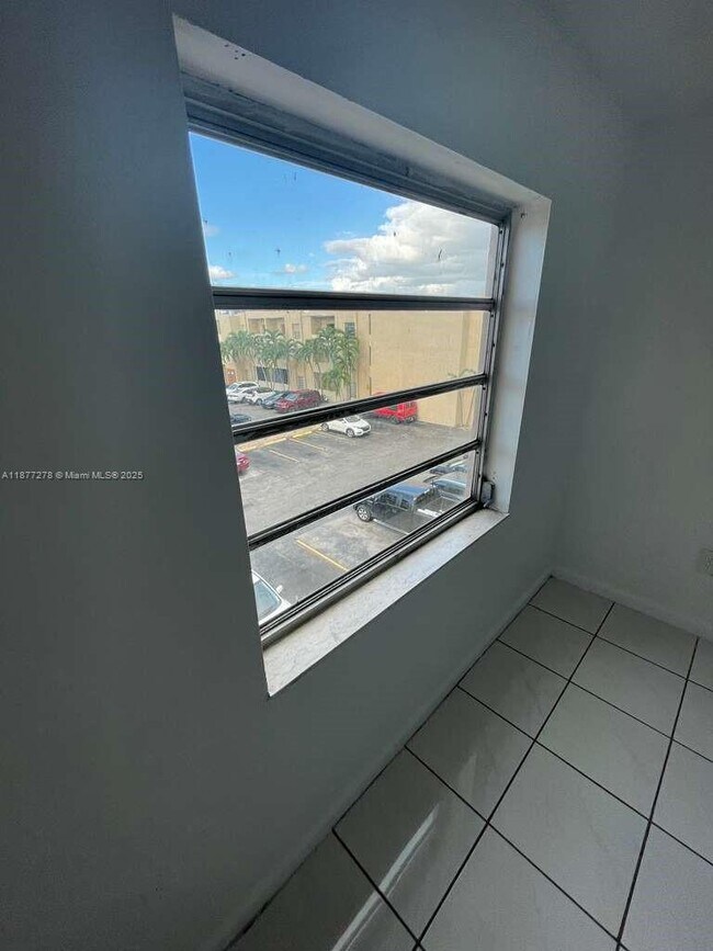 Building Photo - 6095 W 19th Ave