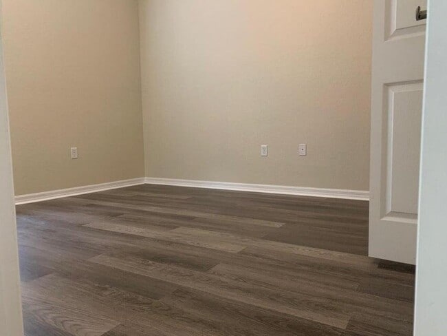 Building Photo - 298 Lake Monterey Cir