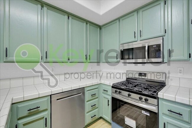 Building Photo - 8573 Meandering Way