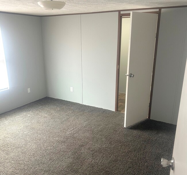 Building Photo - 472 Milan Ave