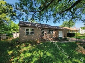 Building Photo - Newly Remodeled 3 Bed 2 Bath Single Family...