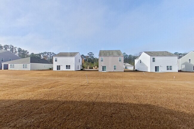 Building Photo - 108 Inez Ave