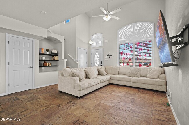 Building Photo - 12149 Driftwood LN