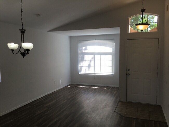 Building Photo - 3833 Oasis Springs Rd NE