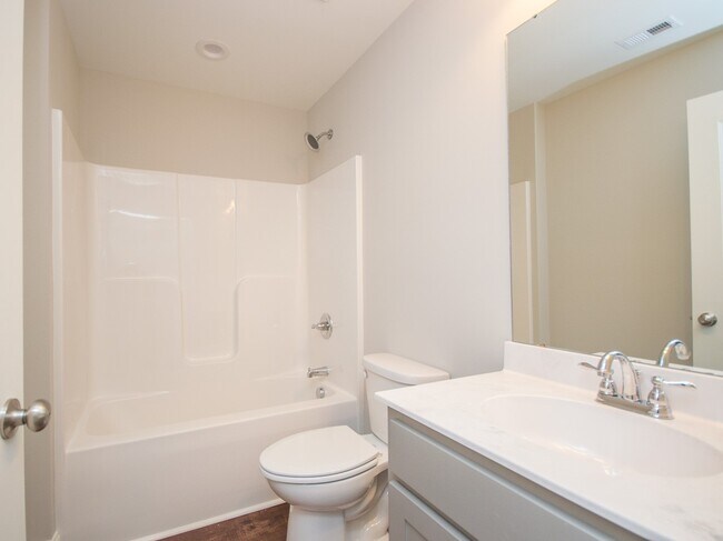 Building Photo - 17846 Sallows Dr