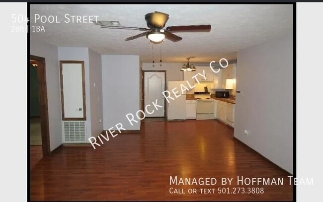 Building Photo - 504 S Pool St