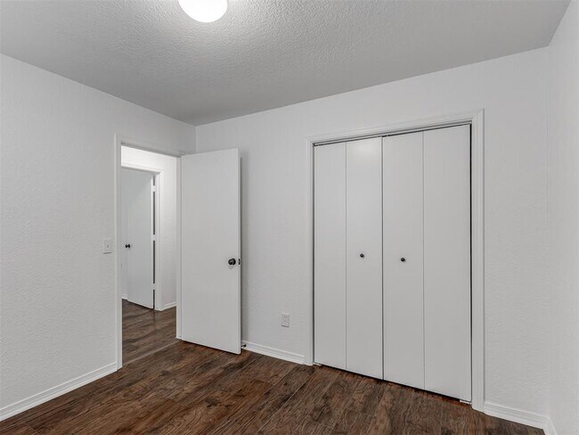 Building Photo - 1608 NW 7th St