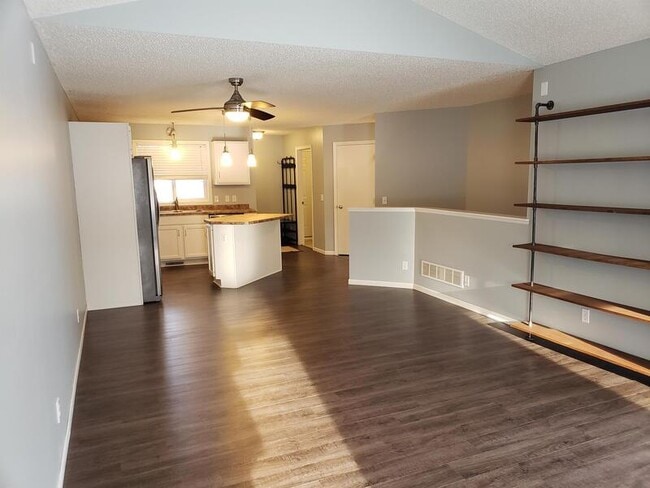 Building Photo - 10515 64th Ln NE