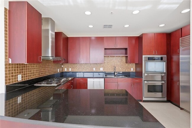 Building Photo - 150 E Robinson St