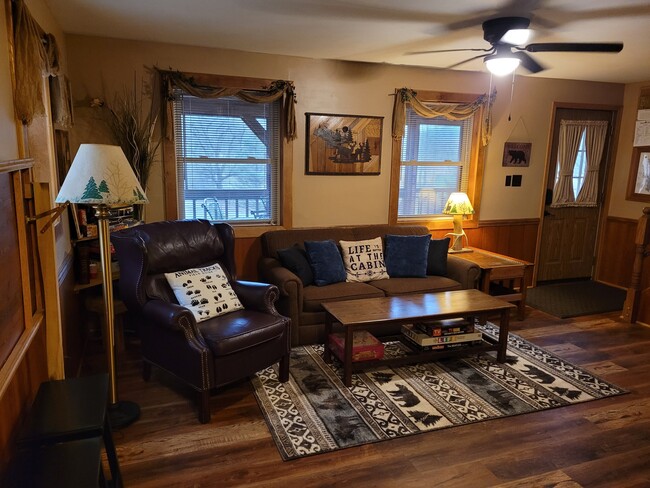 living room - 74183 Birch Rd