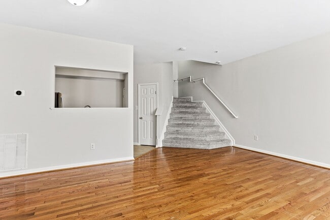 Building Photo - Odenton, MD