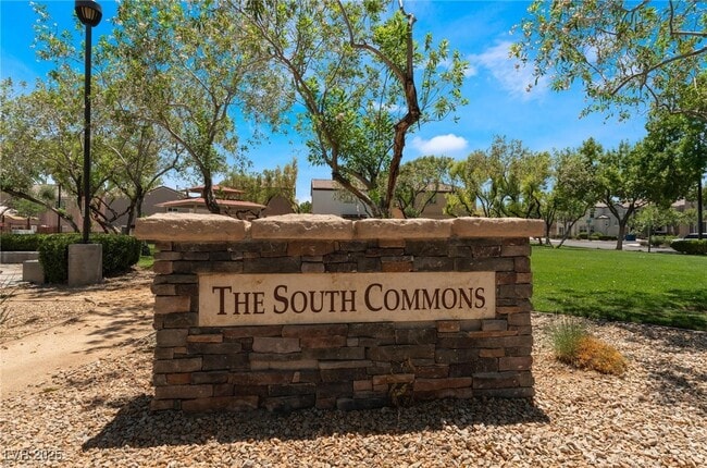 Building Photo - 9169 Column Ct