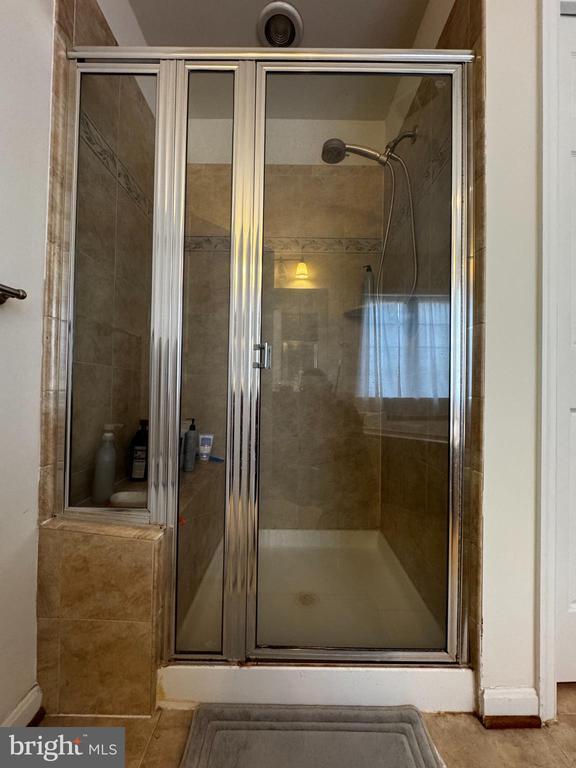 Building Photo - 5609 Faircloth Ct