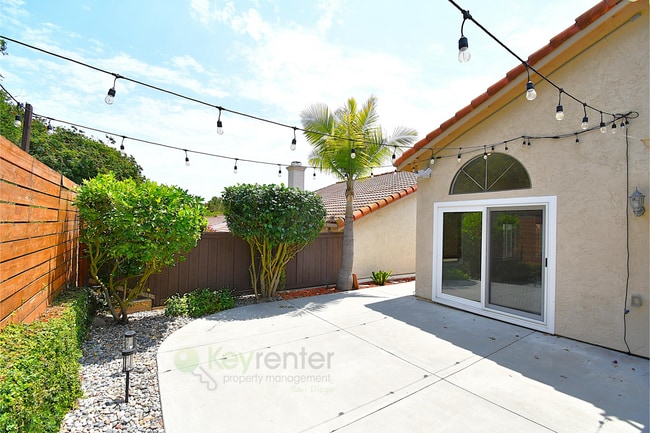 Building Photo - Poway Unified Schools| Single-level detach...