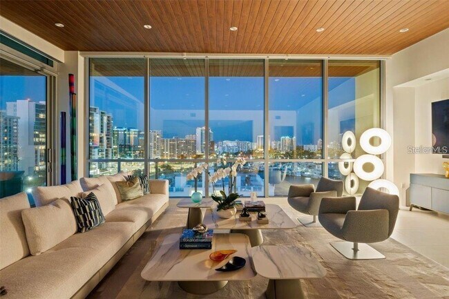 Building Photo - 111 Golden Gate Point