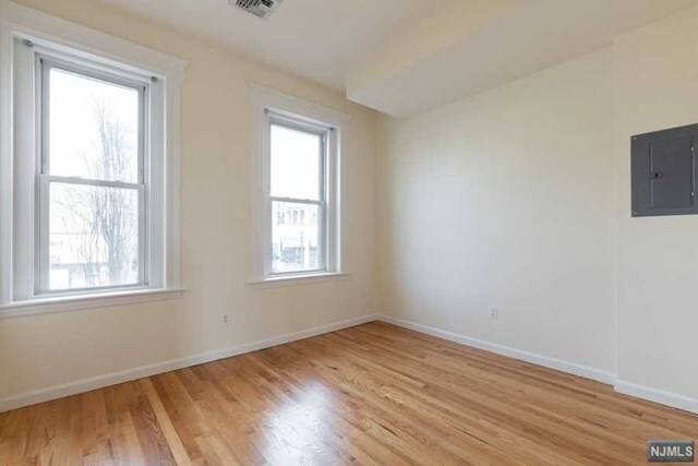 Building Photo - 46 E Palisade Ave