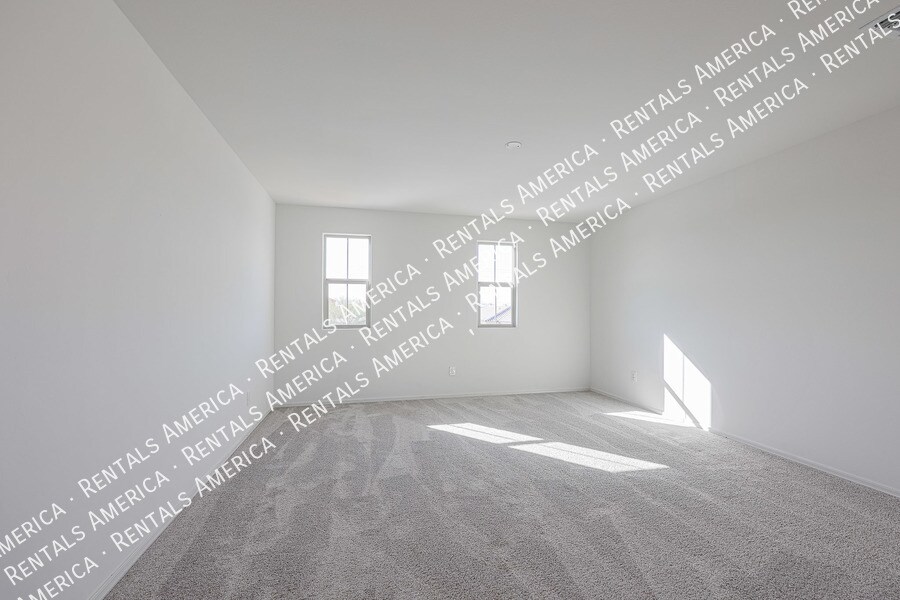 Building Photo - 12620 W Glenn Dr