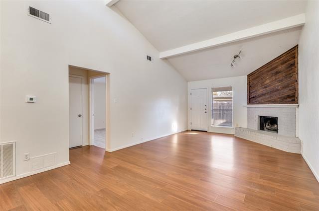 Building Photo - 2733 St George Pl