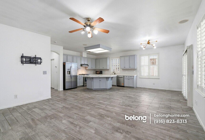 Building Photo - 1714 Nicol Way