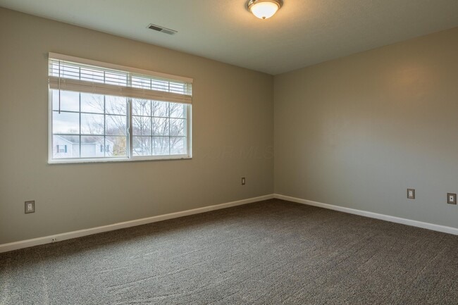 Building Photo - 8081 Crane's Crossing Dr