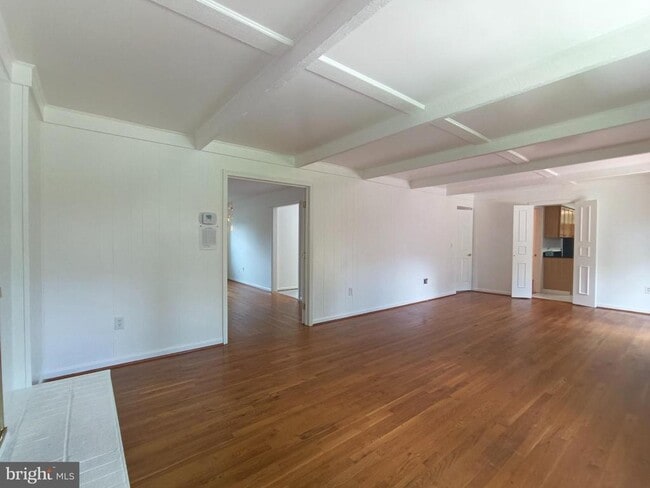 Building Photo - 8835 Tuckerman Ln
