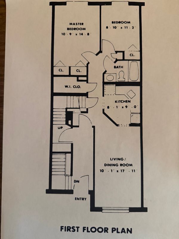 Building Photo - 743 Thieriot Ave