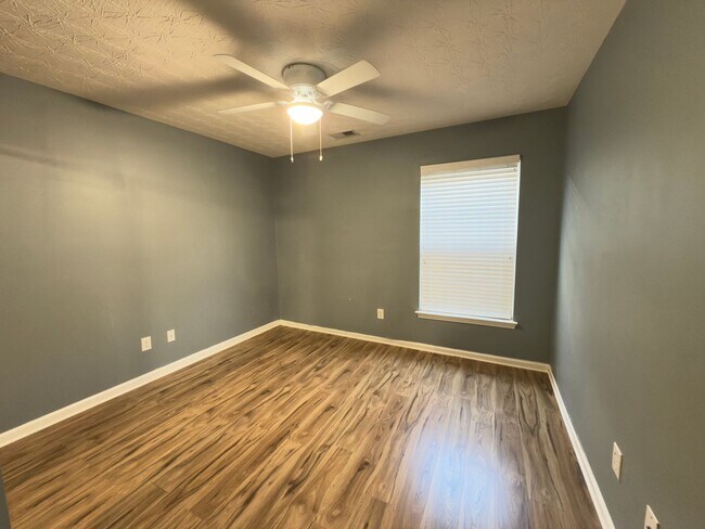 Building Photo - Charming 3/2 in Dallas, GA