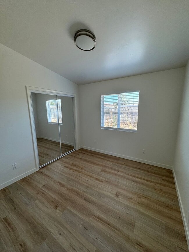 Building Photo - Brand-New 2-Bedroom ADU with Private Yard ...