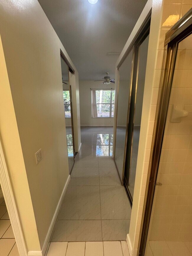 Building Photo - 900 Bear Island Cir