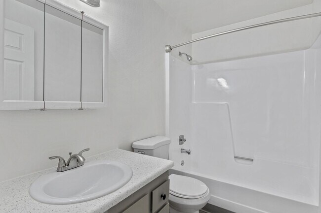 Building Photo - Free rent through June! Amazing one bedroo...