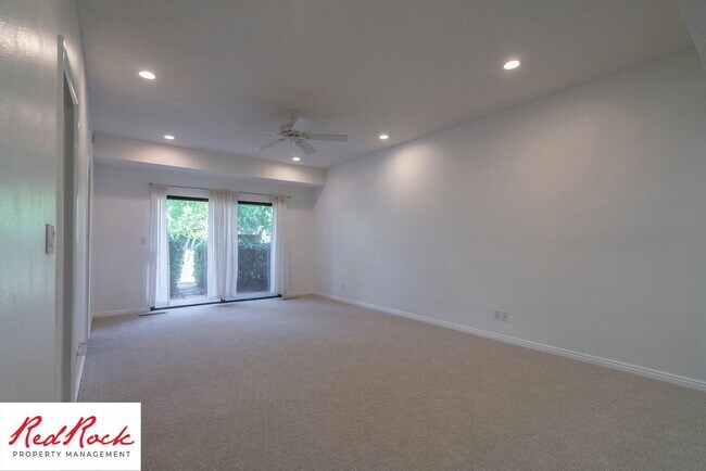 Building Photo - 2 Bedroom Condo in a Prime Location!