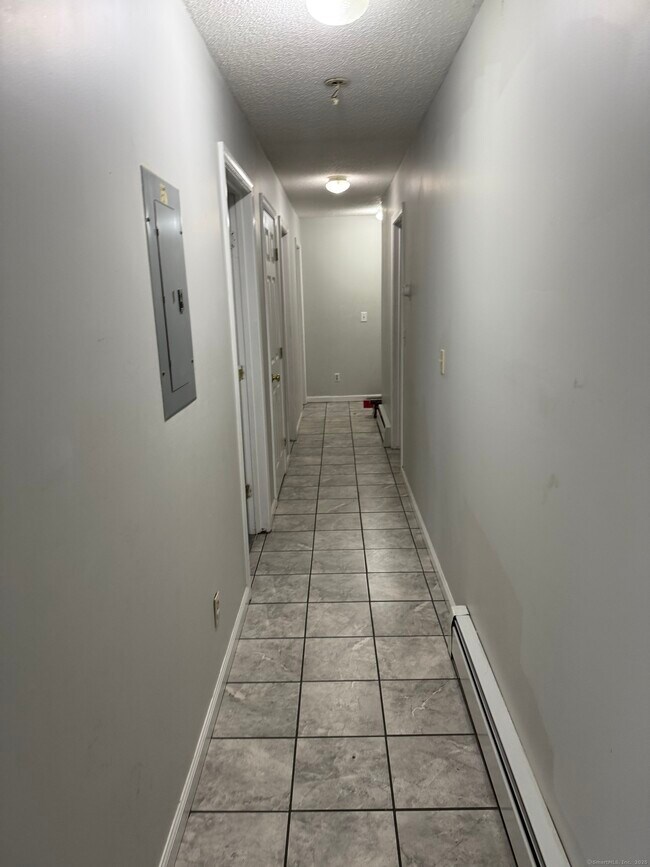 Building Photo - 12-14 Harbison Ave