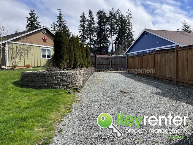 Building Photo - 610 Rice Ct