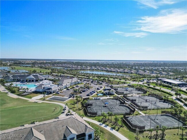 Building Photo - 43010 Greenway Blvd