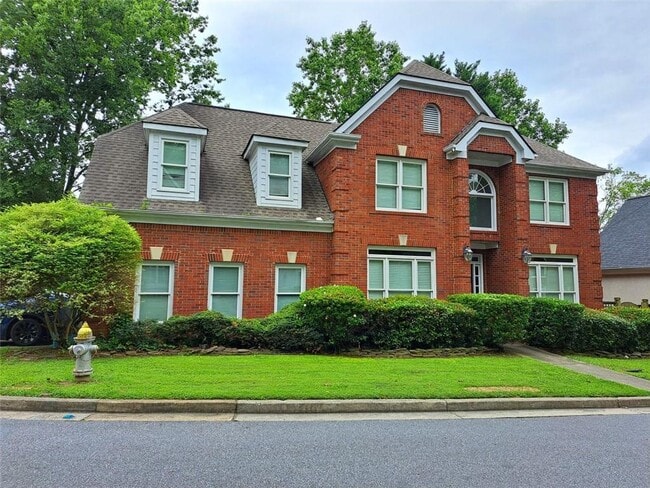 Building Photo - 2242 Lenox Walk NE