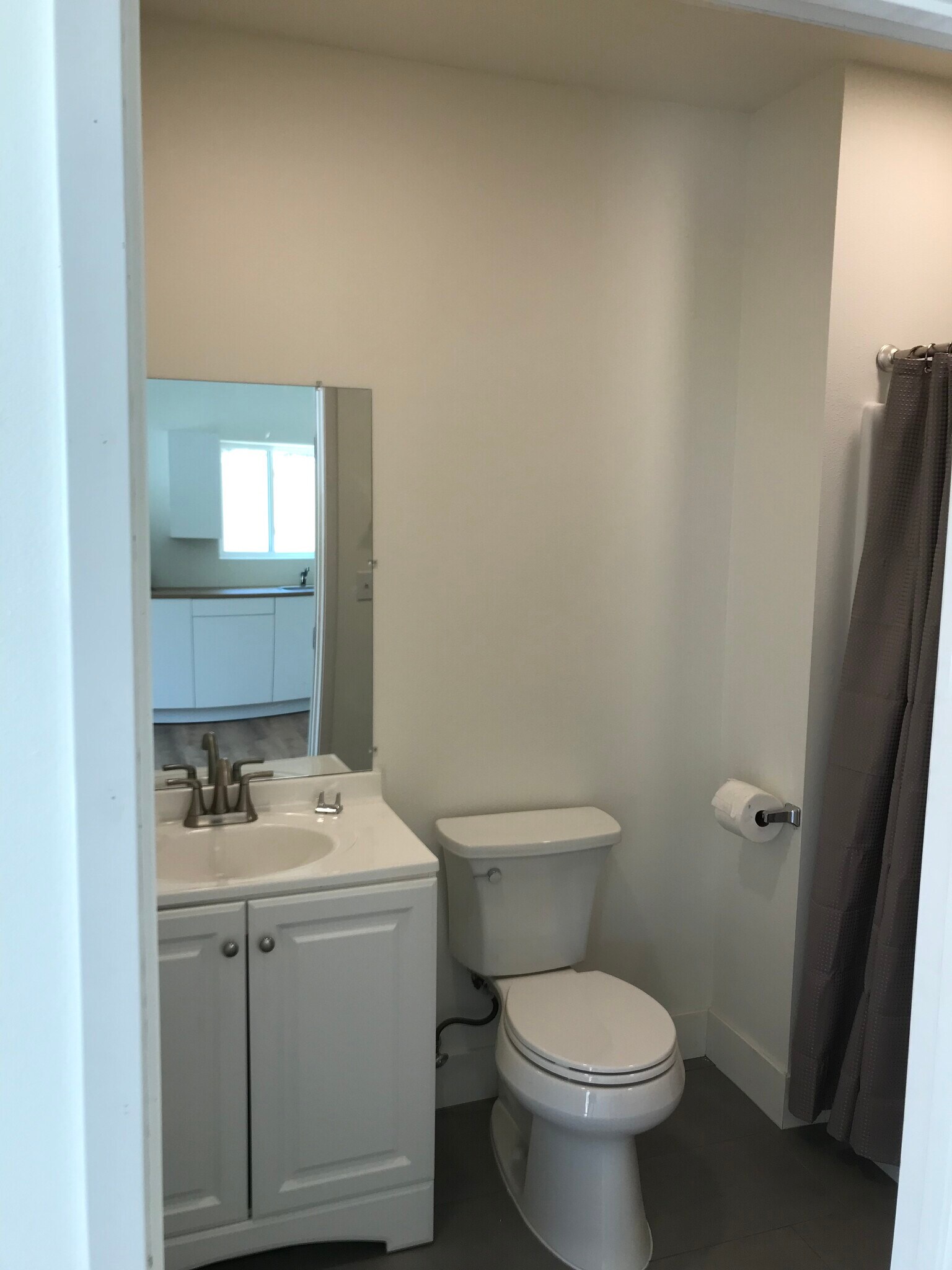 Building Photo - 4230 Quail Rd