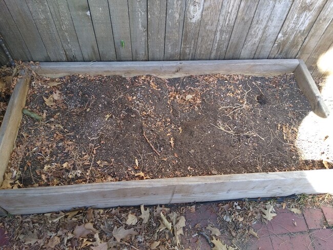 Building Photo - Alamo Placita Adorable 3 Bed 2 Bath Bungalow w/ CACH, Garage, Fenced Yard & More