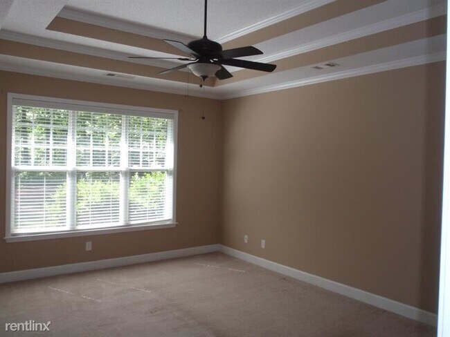Building Photo - 5 br, 4 bath House - 230 Glade Knoll Trail...
