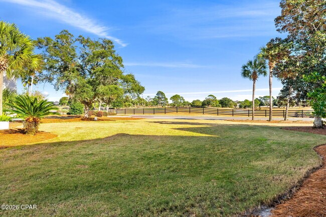 Building Photo - 4726 Bay Point Rd