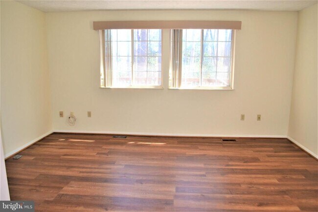 Building Photo - 8349 Windfall Rd