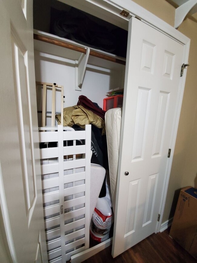 Building Photo - College Station -3 bedroom/2 bath - Fenced in back yard and House is in an EXCELLENT LOCATION