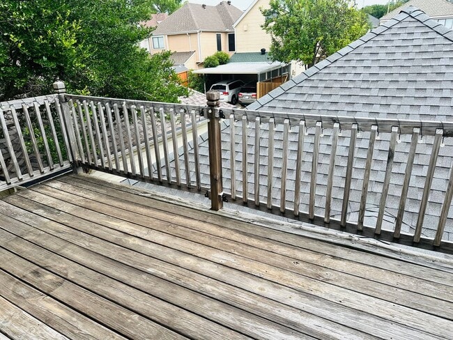 Building Photo - Beautiful Home in Great N Dallas Location